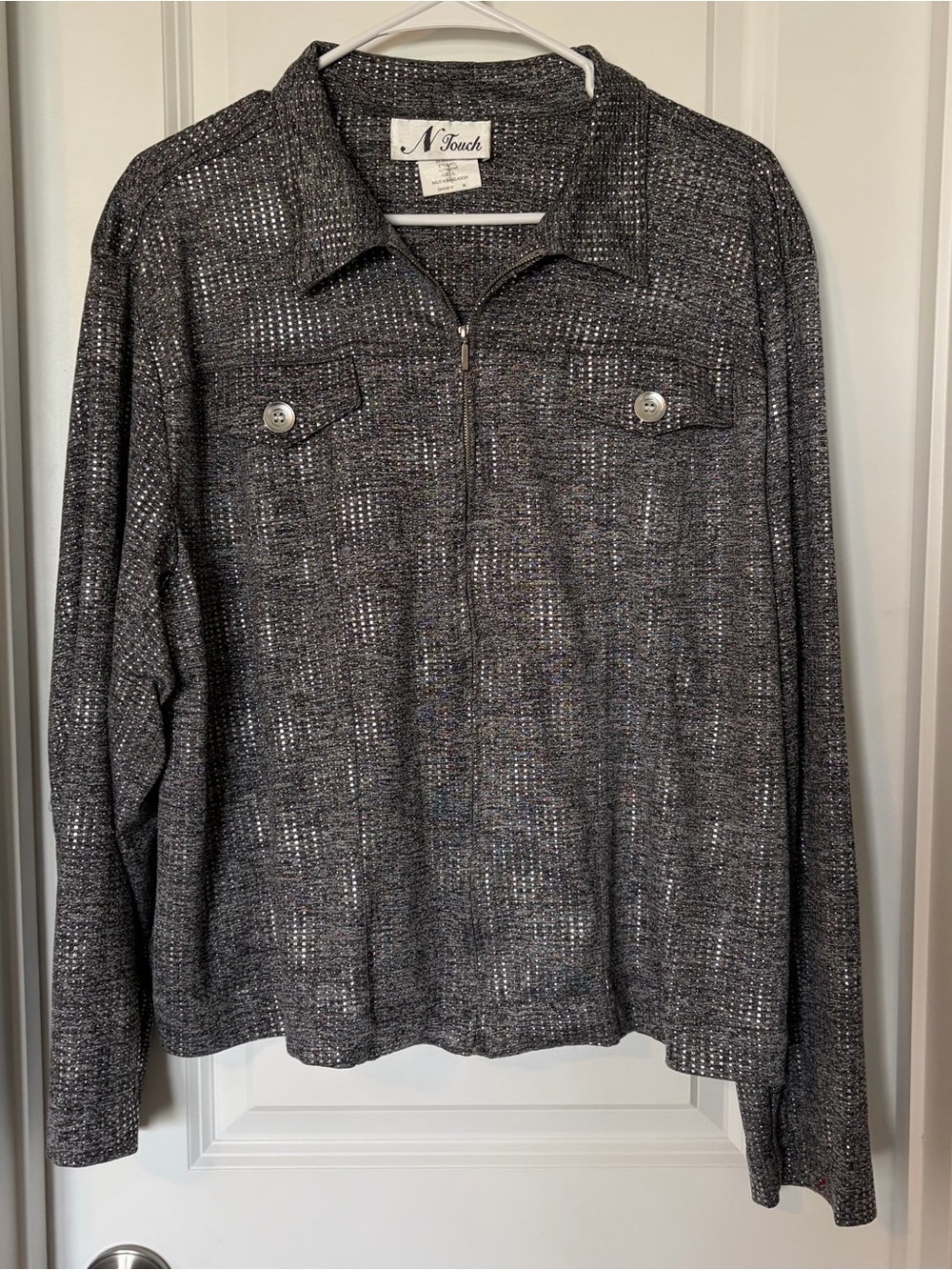 N Touch Women’s Charcoal Tweed Zip-Front Blazer
Size XL